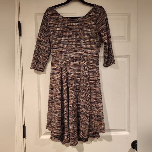 Signature by Robbie Bee stretchy black and tan fit and flare dress M - Picture 4 of 4